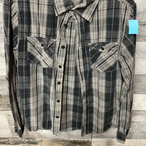 Mens Dark & Light Grey Plaid Long Sleeve Casual URBAN HERITAGE M Shirt EUC - Picture 3 of 5